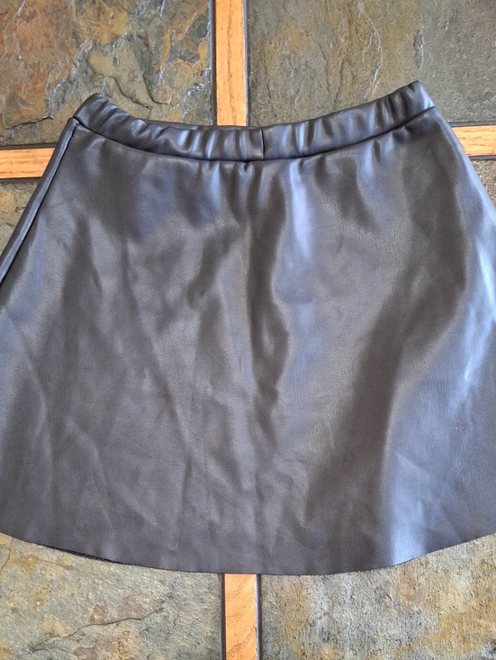Isaac Mizrahi Other - Black Faux Leather Skirt